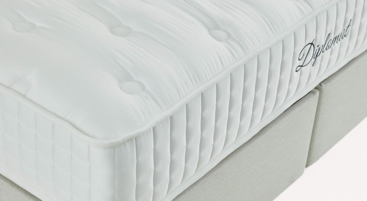 Pack lit coffre, matelas et tête de lit NINA Queens Beige