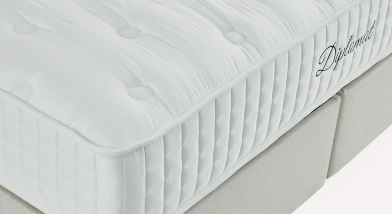 Pack lit coffre, matelas et tête de lit NINA Queens Beige